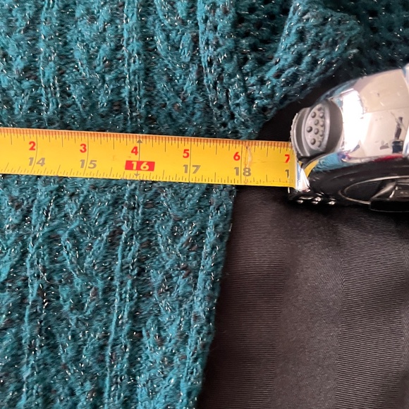 Vintage Armani Exchange Sweater - Green. Size XS-S - Picture 13 of 14